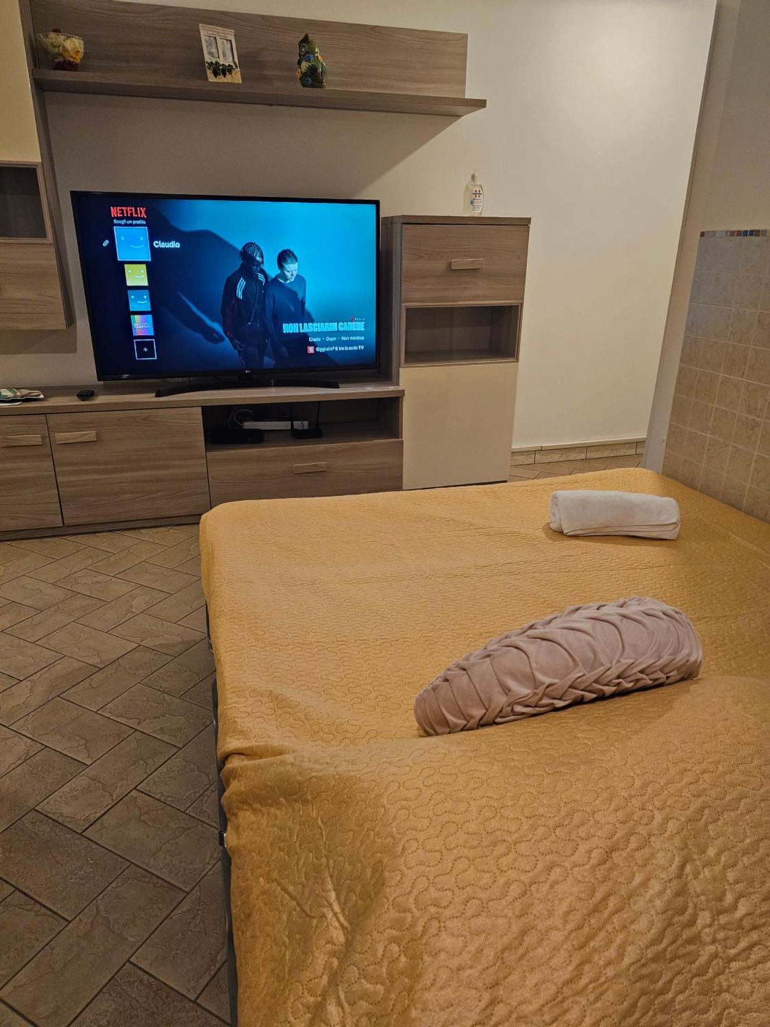 Claudio'S Home Airport Фиумичино Екстериор снимка