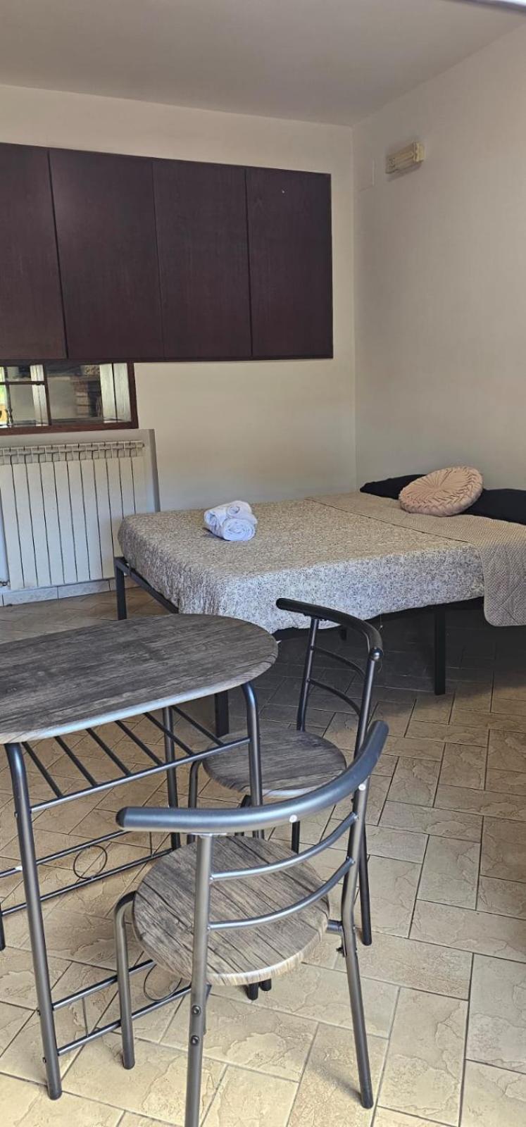 Claudio'S Home Airport Фиумичино Екстериор снимка